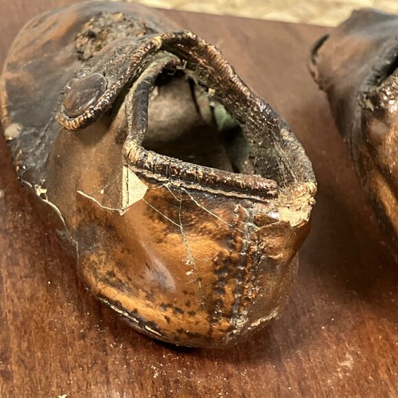 Vintage Bronzed Dipped Children's Baby Shoes Booties Babyshower - Picture 5 of 6